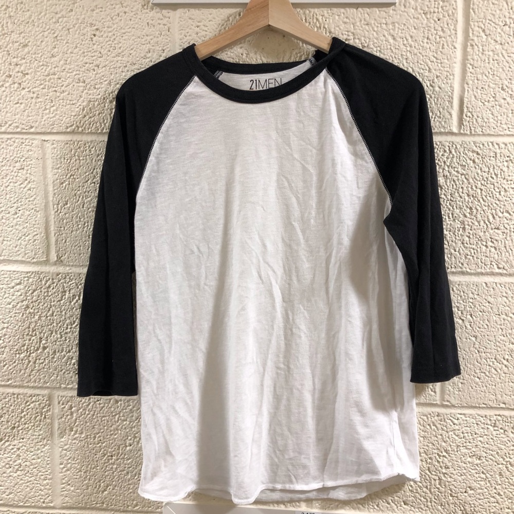Forever 21 Men’s Baseball T-Shirt